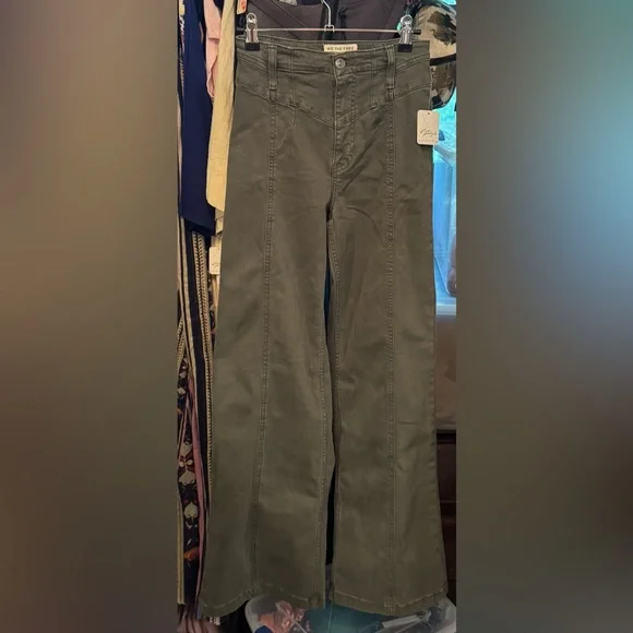 NWT Free People We The Free Libre Wide-Leg Jeans - thyme green - 25 - Picture 7 of 10